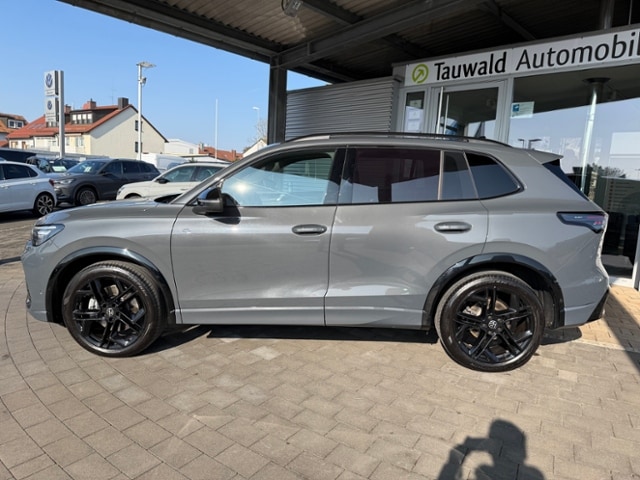 Volkswagen Tiguan 2.0 TSI DSG