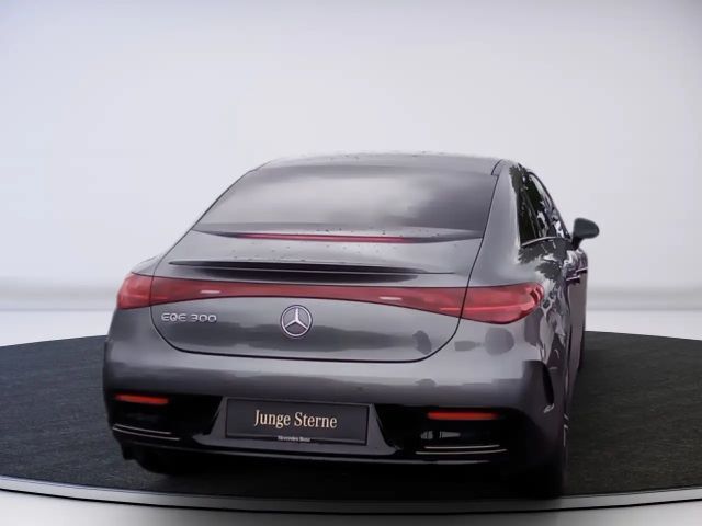 Mercedes-Benz EQE 300 AMG Line Sedan