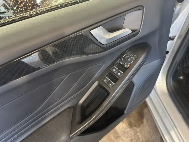 Ford Focus EcoBoost ST Line Wagon