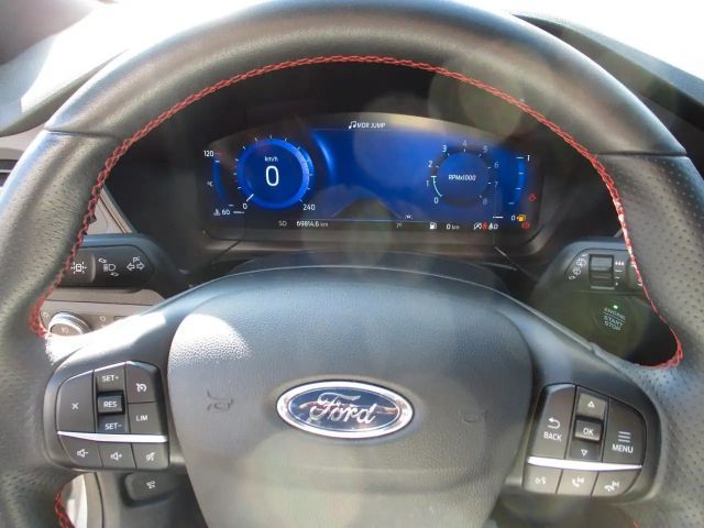 Ford Kuga ST Line