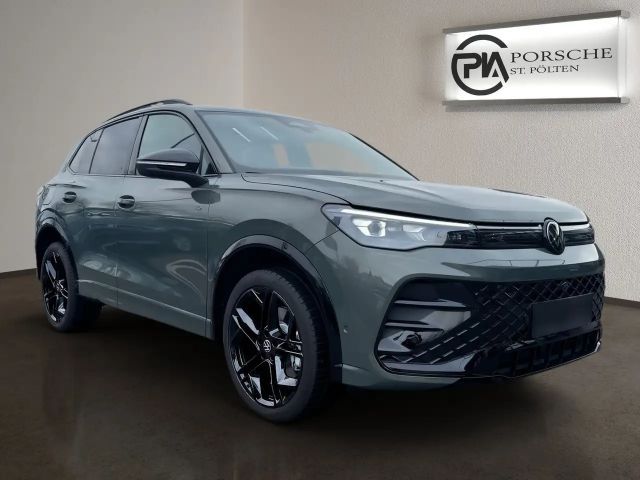 Volkswagen Tiguan 4Motion DSG R-Line