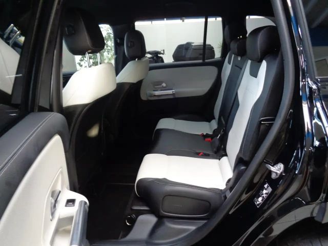 Mercedes-Benz GLB 200 AMG Line GLB 200 d