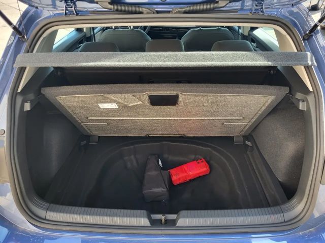 Volkswagen Golf DSG Life