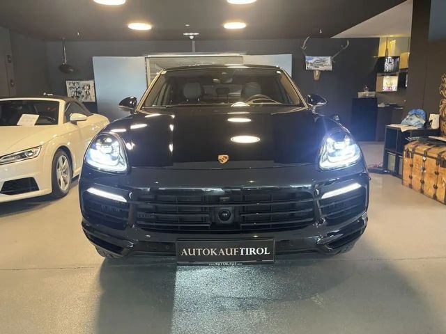 Porsche Cayenne Coupé E-Hybrid