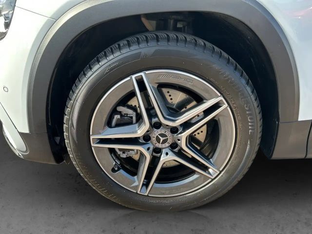 Mercedes-Benz GLB 250 4MATIC AMG Line Premium