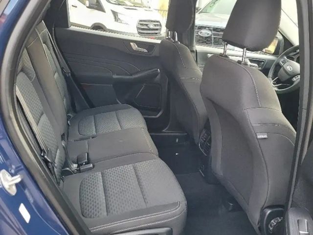 Ford Kuga Cool & Connect