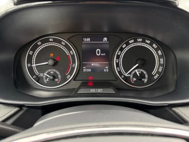 Skoda Fabia 1.0 TSI Tour