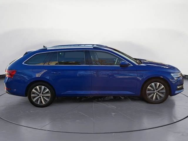 Skoda Superb 2.0 TDI Combi Style Style
