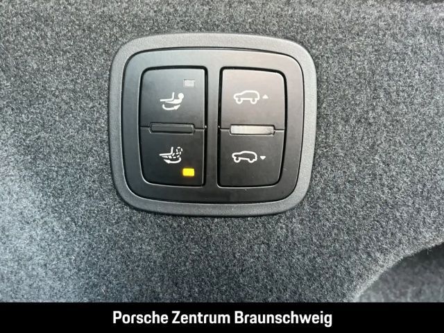 Porsche Macan Luftfederung 20-Zoll Rückfahrkamera LED