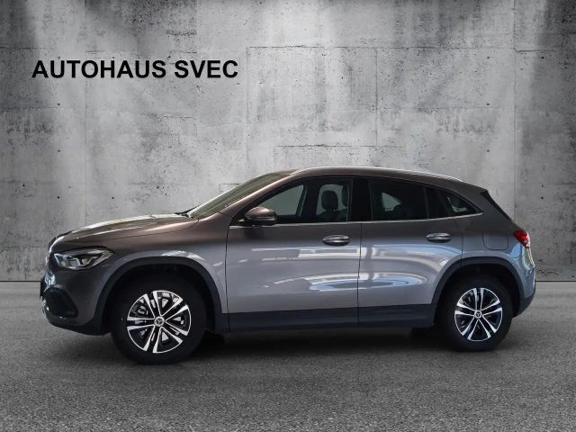 Mercedes-Benz GLA 250 GLA 250 e Style