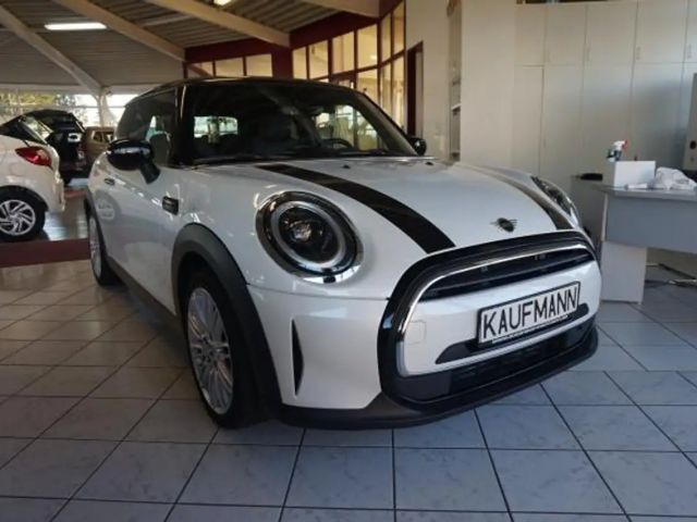MINI Cooper COOPER 1,5 CAMDEN LEDER NAVI LED SHZ TEMPOMAT 17"