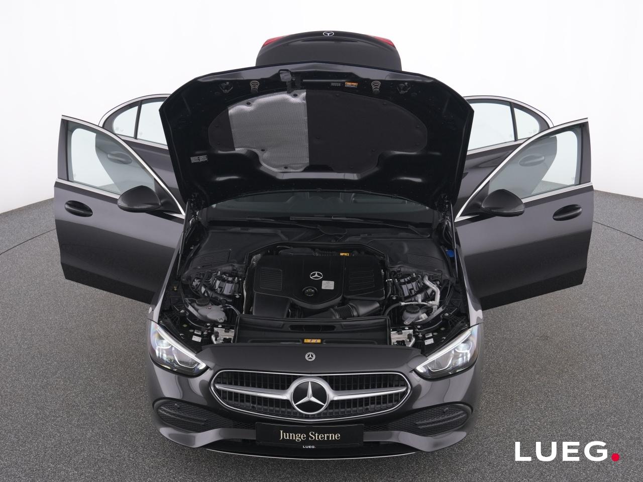 Mercedes-Benz C 200 AVANTGARDE Sedan