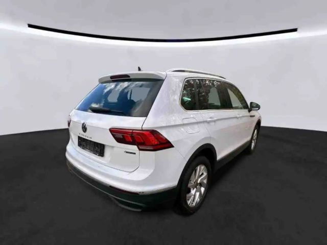 Volkswagen Tiguan 2.0 TDI DSG Life