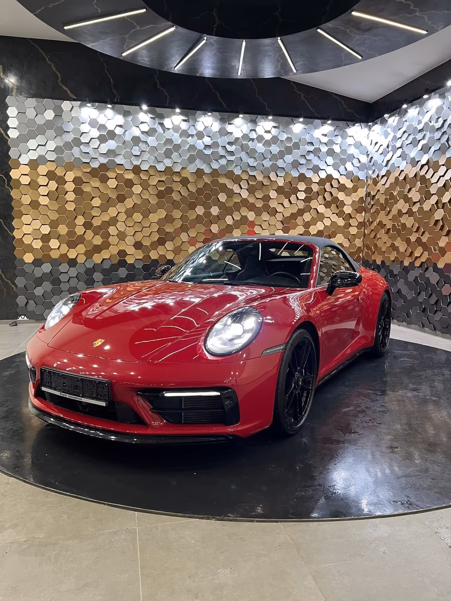 Porsche 911 4 992 Cabriolet Carrera GTS