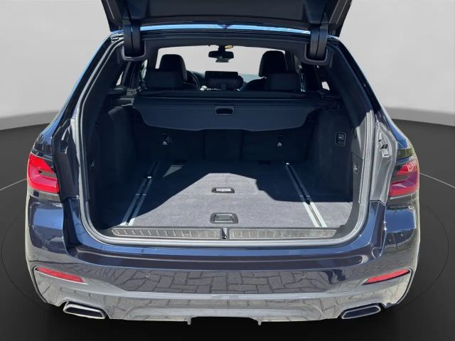 BMW 530 530i M-Sport Touring xDrive