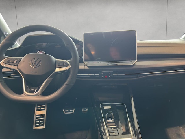 Volkswagen Golf 1.5 eTSI DSG Golf VIII R-Line