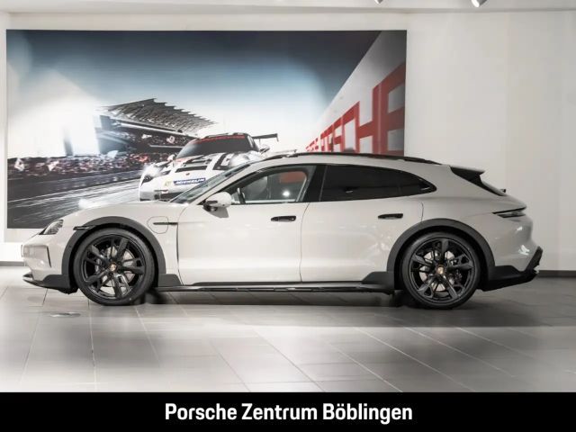 Porsche Taycan 4S Cross Turismo