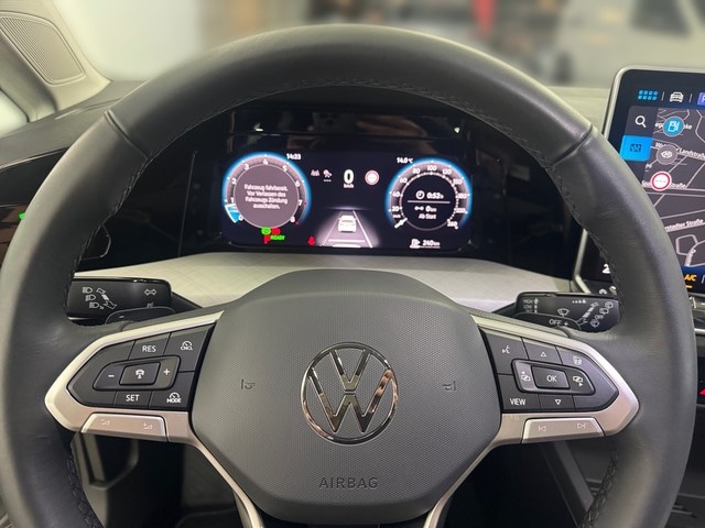 Volkswagen Golf 1.5 eTSI Golf VIII Life