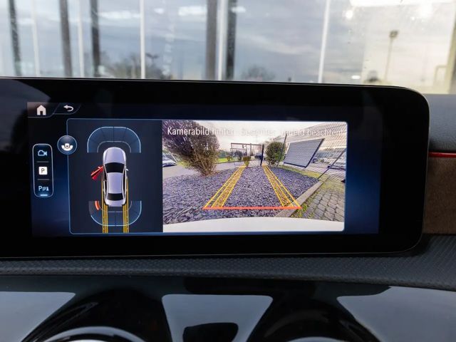 Mercedes-Benz A 200 Limousine Pano SpurW W-Paket S-Sitz LED