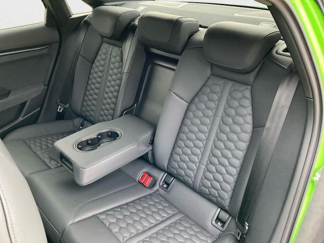 Audi RS3 Quattro S-Tronic Sedan