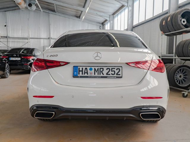 Mercedes-Benz C 200 AMG Line Sedan