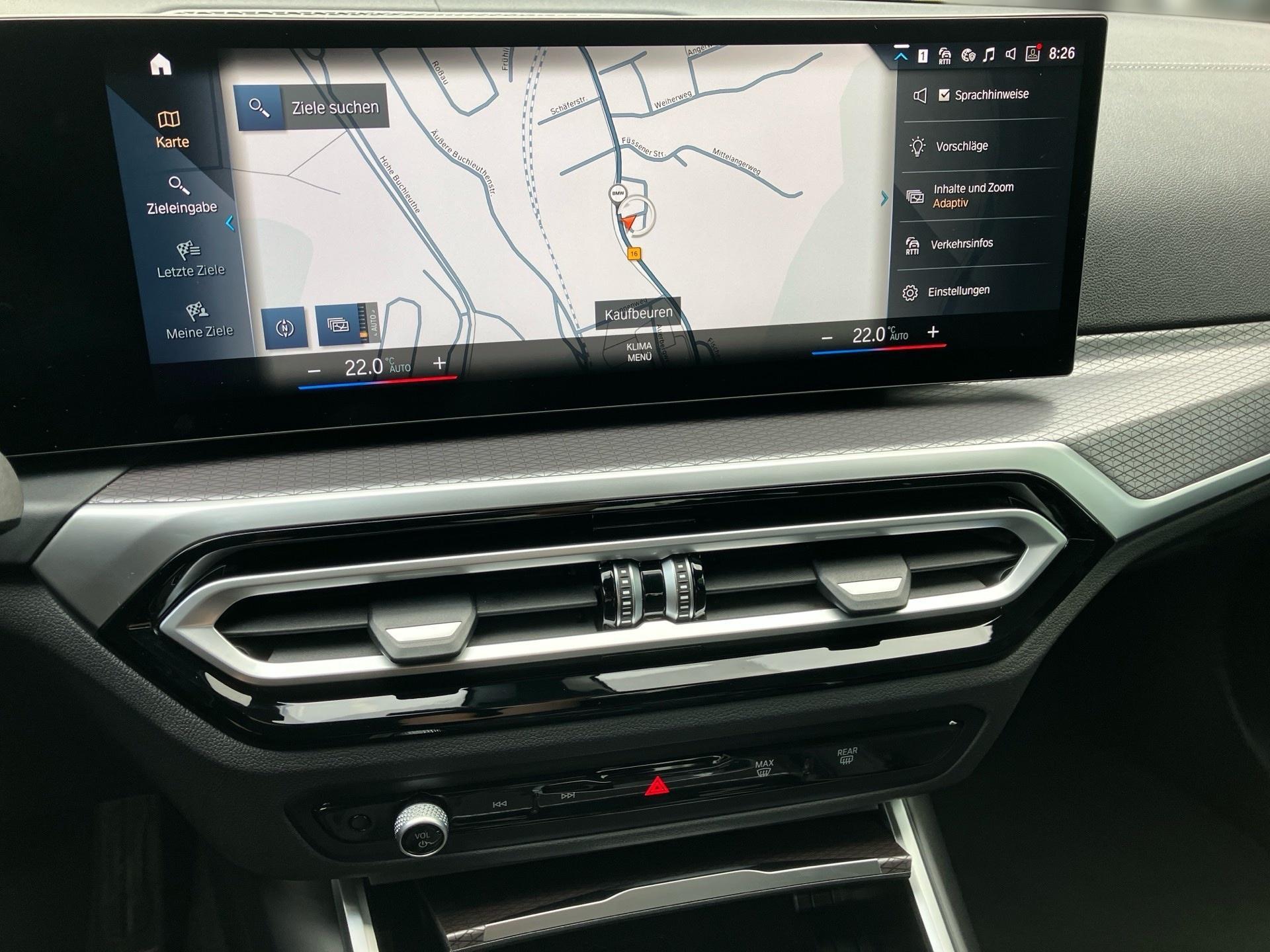 BMW 330 330i Sedan xDrive