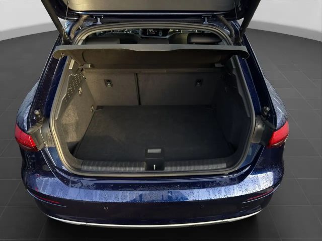 Audi A3 30 TFSI Sedan