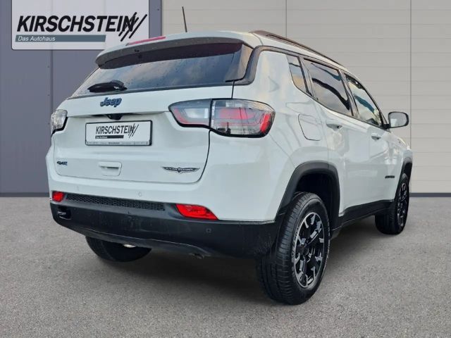 Jeep Compass 4x4 Hybrid Trailhawk