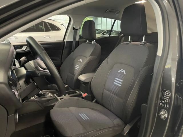 Ford Focus Active Wagon