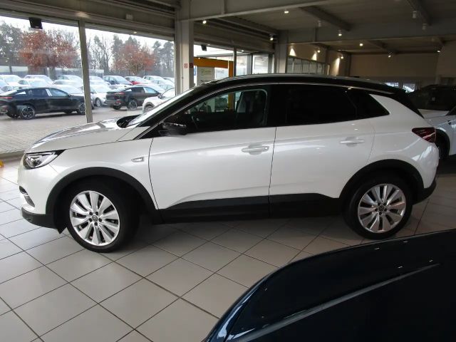 Opel Grandland X 1.2 Turbo Turbo Ultimate