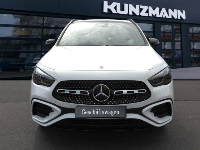 Mercedes-Benz GLA 220 4MATIC AMG Line GLA 220 d