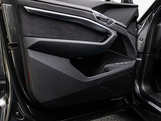 Audi e-tron 55 S-Line