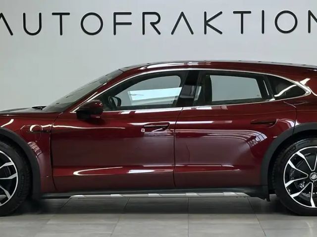 Porsche Taycan 4S Cross Turismo