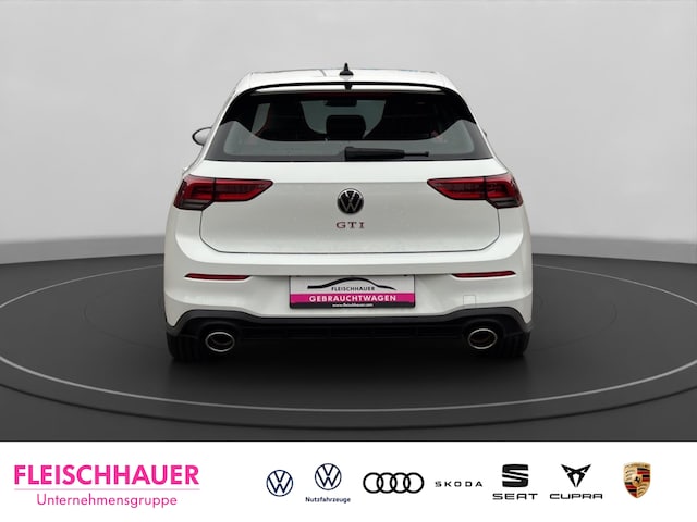 Volkswagen Golf 2.0 TSI Golf VIII Plus