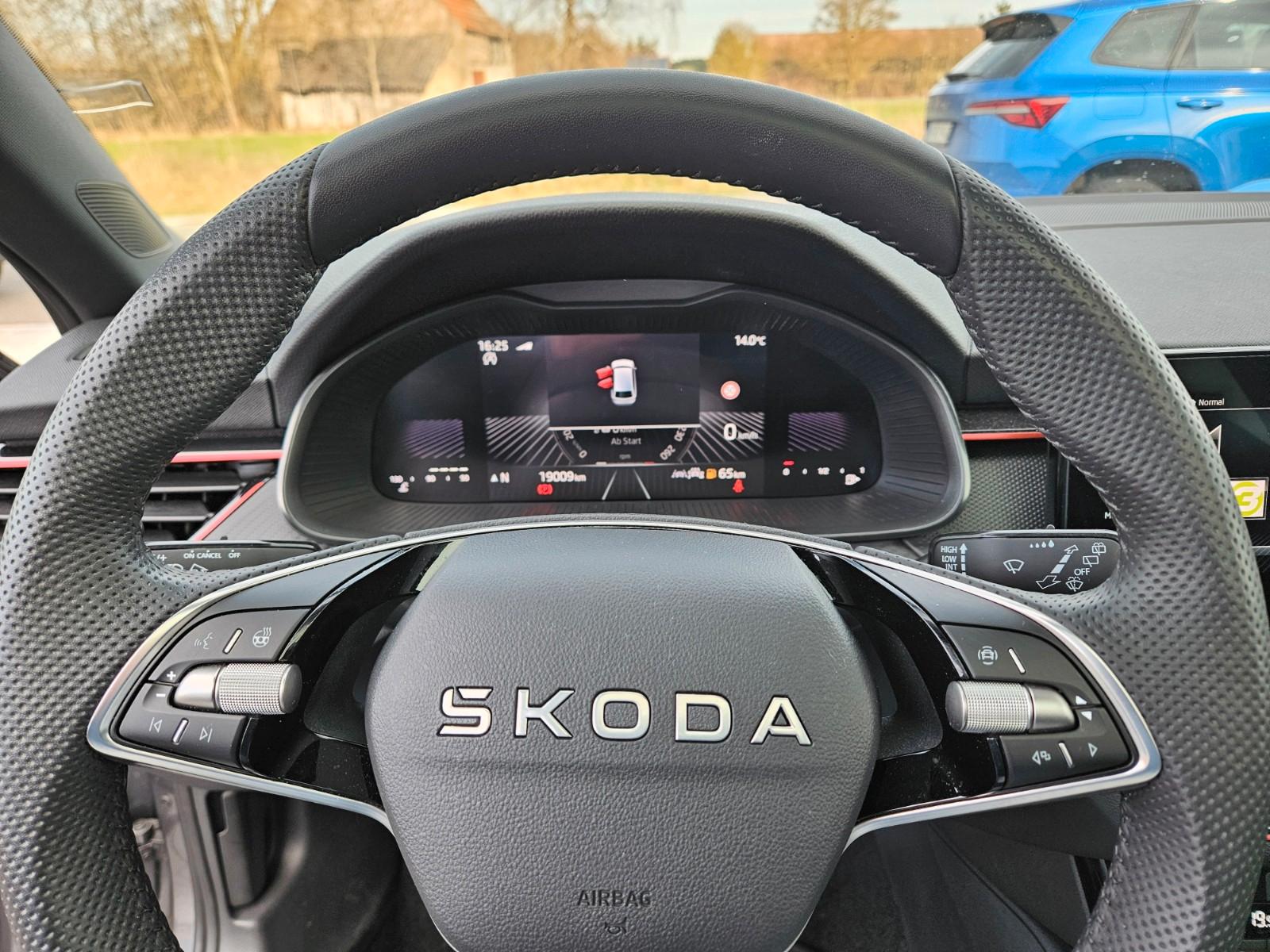 Skoda Scala Monte Carlo