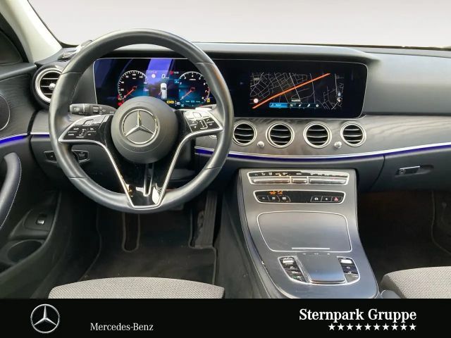 Mercedes-Benz E 200 Estate