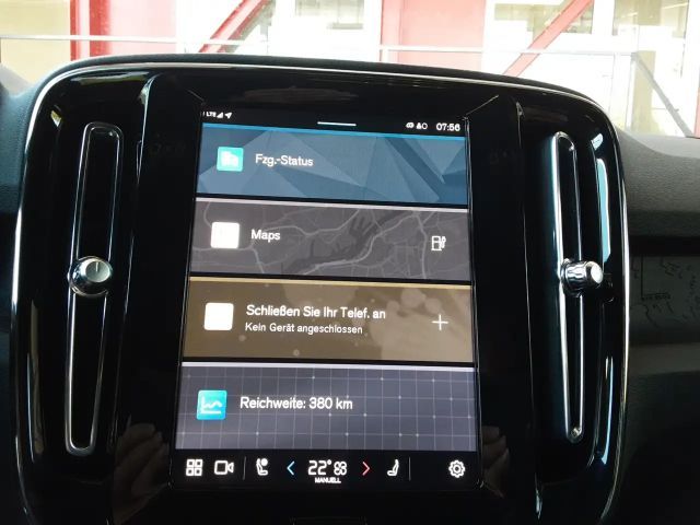 Volvo XC40 Plus Twin Engine