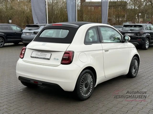 Fiat 500e +Keyless+Klimaaut.+Tempomat  Apple CarPlay Android