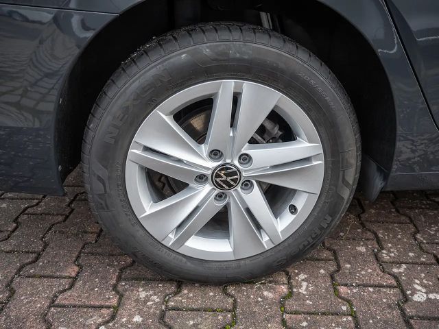 Volkswagen Golf 2.0 TDI Golf VIII Life Variant