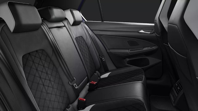 Volkswagen Golf 1.5 TSI R-Line