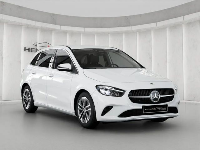 Mercedes-Benz B 200 Progressive Sedan