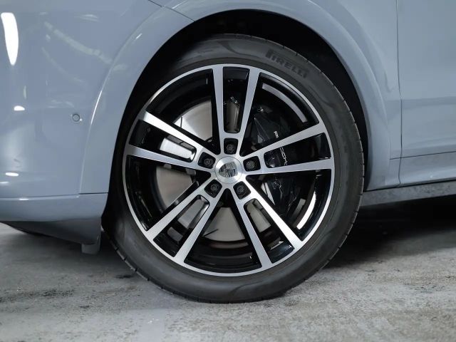 Porsche Cayenne E-Hybrid Turbo