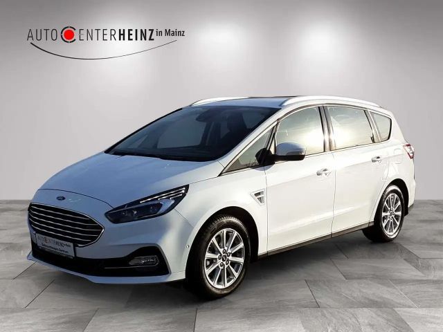 Ford S-Max Hybrid Edition