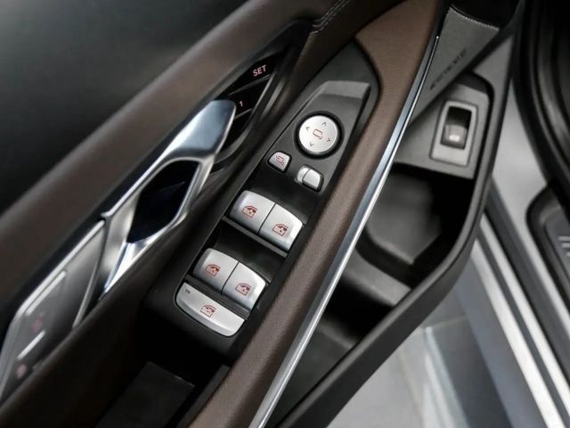 BMW 330 330i M-Sport Sedan xDrive