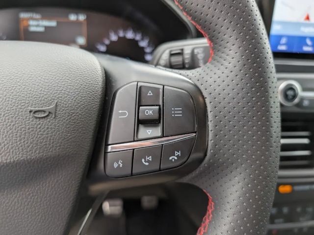 Ford Focus ST Line Wagon