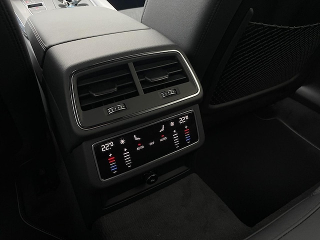 Audi S6 Avant Quattro