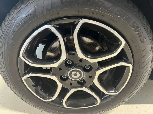 Smart EQ forfour 5tg. EQ 17,6kWh -Top Ausstattung