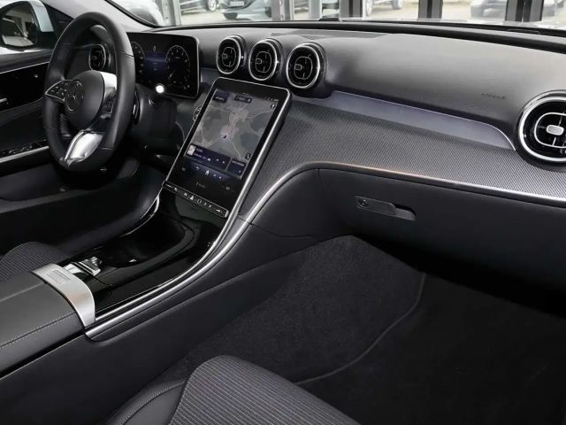 Mercedes-Benz C 180 Sedan