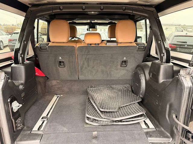 Jeep Wrangler 4xe Sahara