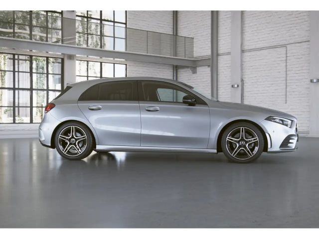 Mercedes-Benz A 180 A 180 d AMG Line Hatchback